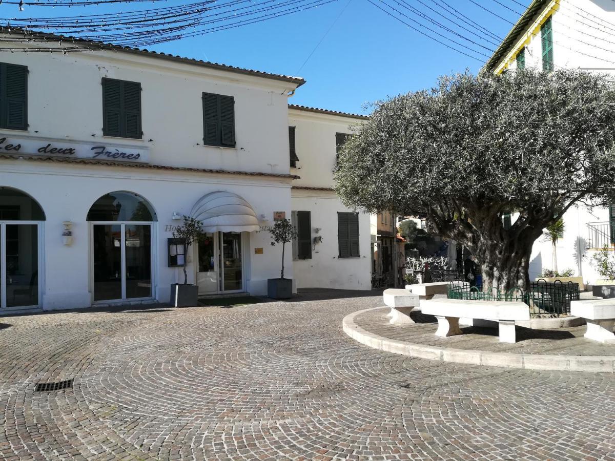 Monaco'S Cottage & Spa Roquebrune-Cap-Martin Exterior photo